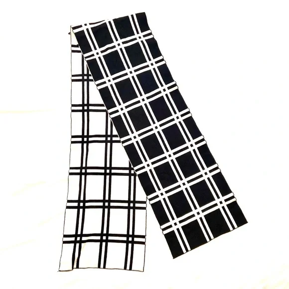 5/$15💥 Rayon Sweater Deep V-Neck Tunic Length & Plaid Scarf Set Fall Winter - Picture 7 of 8